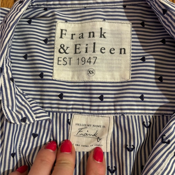 Frank & Eileen | Women Button Down Shirt in Blue Stripe w/ Navy Hearts Sz XS - Picture 6 of 11